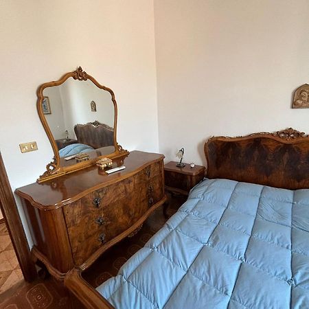 Pm 17 Via Galileo Galilei Guest House อาลเกโร ภายนอก รูปภาพ