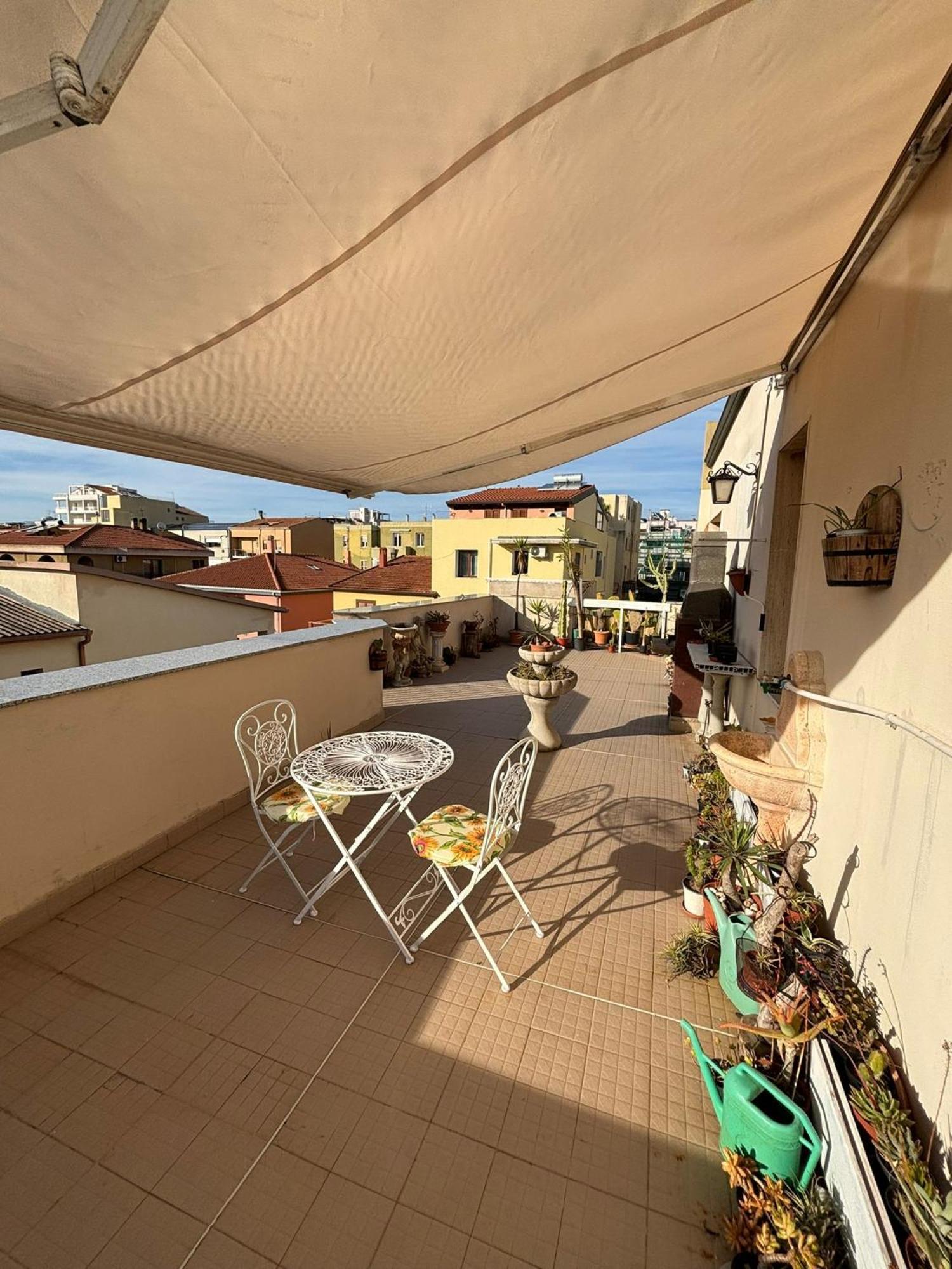 Pm 17 Via Galileo Galilei Guest House อาลเกโร ภายนอก รูปภาพ